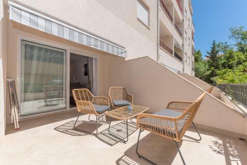 Beach Apartments Mara