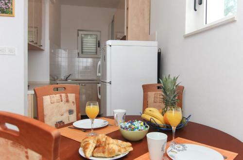 Villa Levanda In Makarska, Private Pool