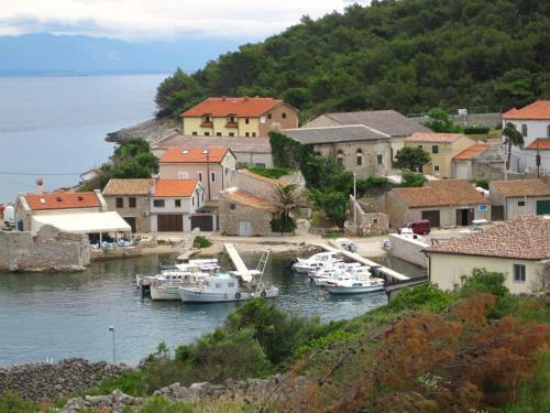 Apartments Nada - 150 M From Sea