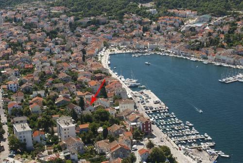 Apartments Ivan - 50 M From Sea