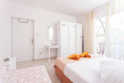 Hostal Apartments Kristel