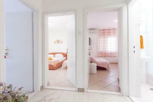 Hostal Apartments Kristel