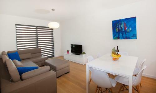 Makarska Center Apartments