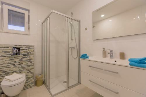Veliko Brdo Apartments