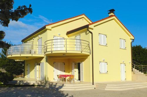Apartments Home Blazinic Malinska - Cin01046-dya