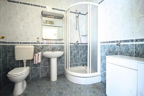 Apartments Home Blazinic Malinska - Cin01046-dya