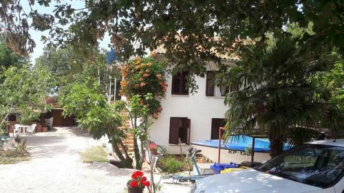 Apartment 4693-2 For Max. 4 Pers. In Malinska