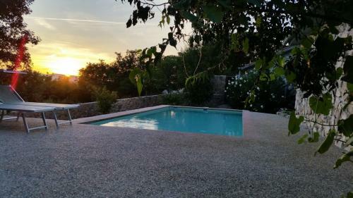 Luxury Traditional Villa With Pool