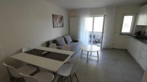 Hostal Apartments Pivas