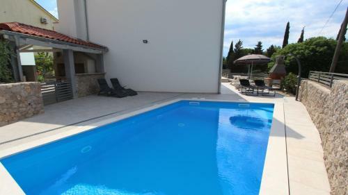 Hostal Apartments Pivas