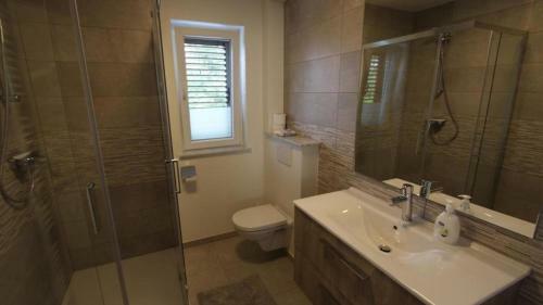 Hostal Apartments Pivas