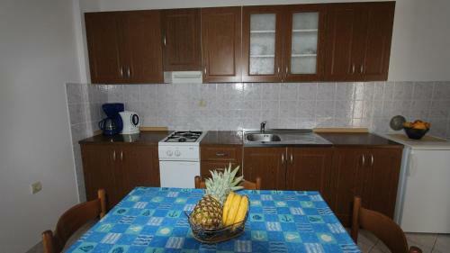 Hostal Apartments Ravli? Ana