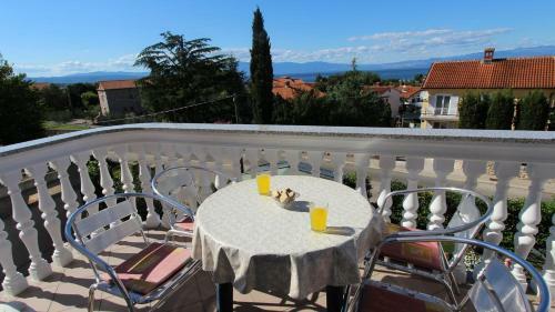 Hostal Apartments Ravli? Ana