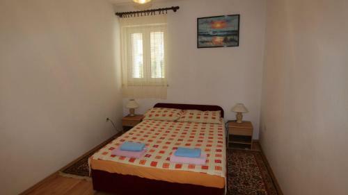 Hostal Apartments Ravli? Ana