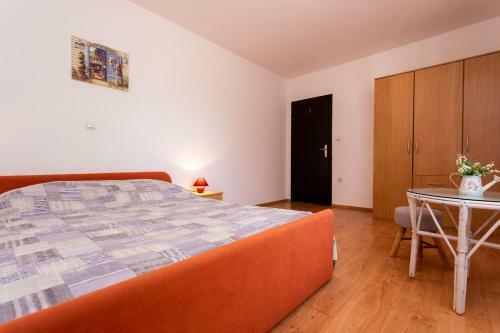 Hostal Apartments Ser?i?
