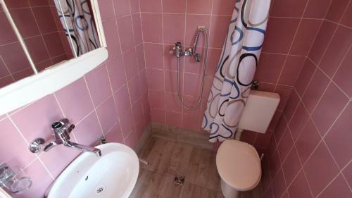 Hostal Apartments Lastavica