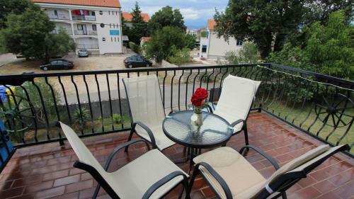 Hostal Apartments Lastavica
