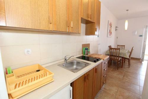 Apartments Uga2 - 70m From Beach