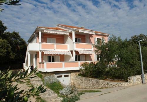 Apartments Uga2 - 70m From Beach
