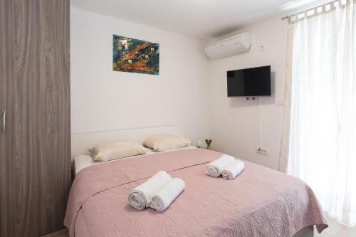 Hostal Apartments And Room Solis