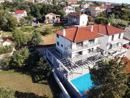 Luxury Villa Rivabel