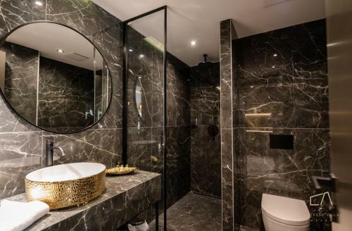 Hostal Luxury Villa Curiera