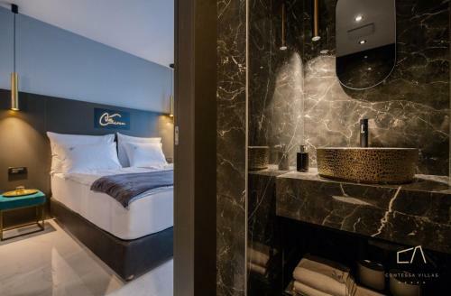 Hostal Luxury Villa Curiera