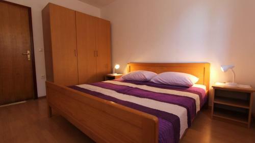 Hostal Apartments Miko