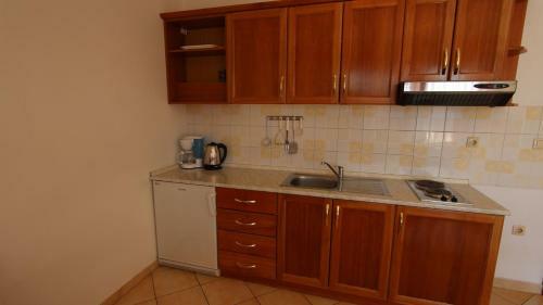 Hostal Apartments Miko