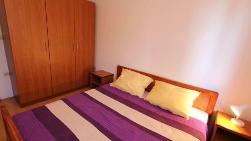Hostal Apartments Miko