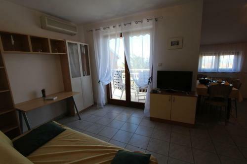 Hostal Apartments Valdina