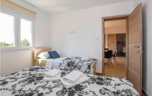 Two-bedroom Apartment In Mandre