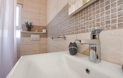 Two-bedroom Apartment In Mandre