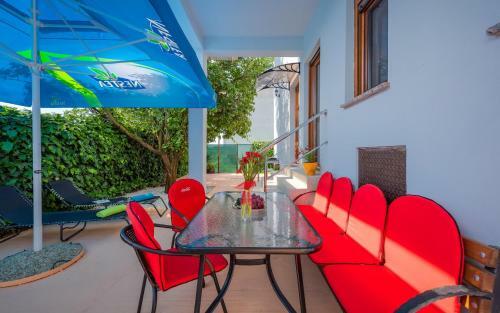 Hostal The Willow Garden Apartment House