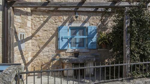 Hostal Charming Country Villa Palentar With A Pool