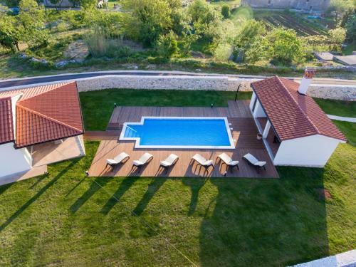 Luxurious Villa In Labin With Pool