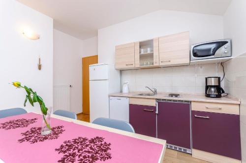Apartment Tunjara