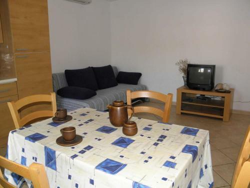 Apartments Ivanka-10m From Sea