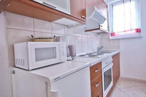 Apartments Istriensonne - Haus Anto