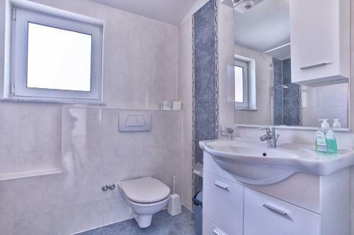 Apartments Istriensonne - Haus Anto
