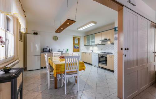 Spacious And Comfortable Apartment In Medulin, Croatia