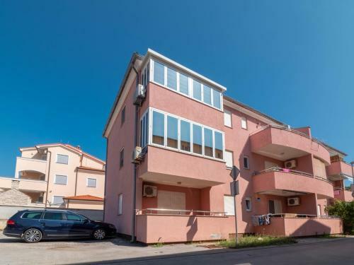 Apartment Marija Near The Beach