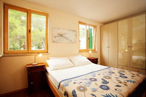 Holiday Home Biserka - Quiet Place