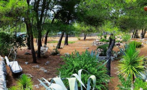 Holiday Home Biserka - Quiet Place
