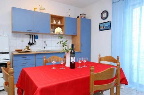 Apartments Mama - 50m From Sea