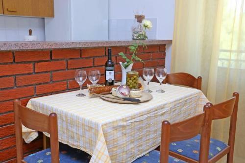 Apartments Mama - 50m From Sea