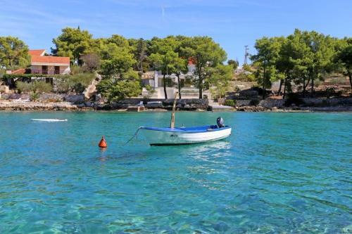 Apartments Mama - 50m From Sea