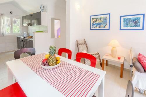 Apartment Simi- With Seaview