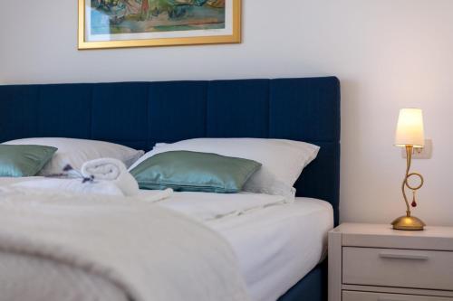 Osibova Villa Sleeps 8 Pool Wifi