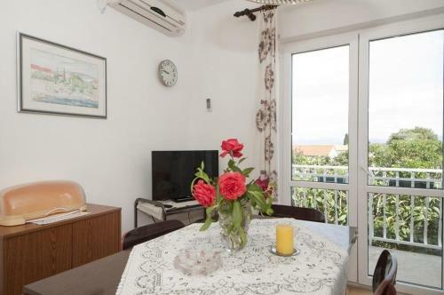 Apartments Sreca - 150m From Beach